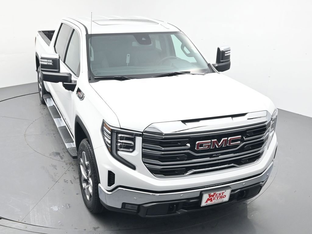 New 2026 GMC Sierra 1500 SLT w/ SLT Premium Plus Package image 4