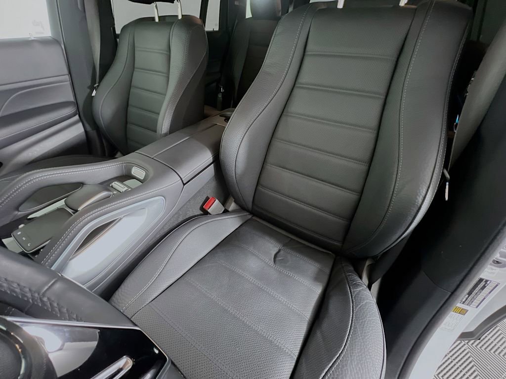 Used 2024 Mercedes-Benz GLS 450 4MATIC image 22