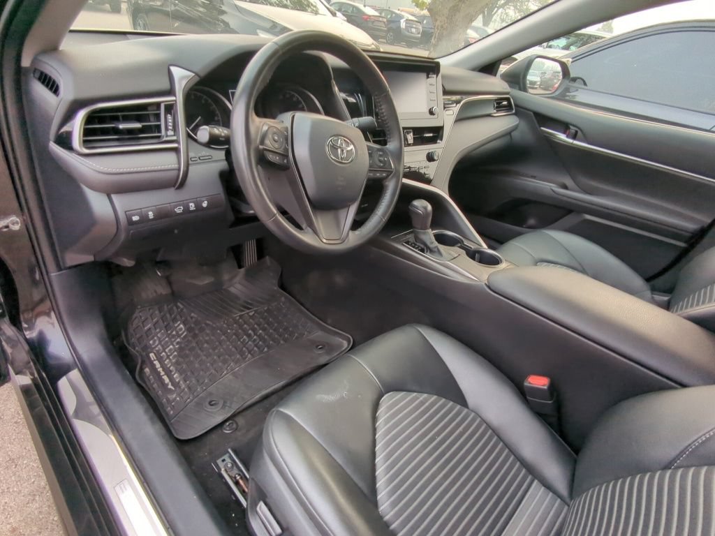 Used 2024 Toyota Camry SE FWD image 7