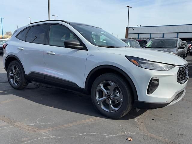 New 2025 Ford Escape ST-Line w/ Tech Pack #1 image 11
