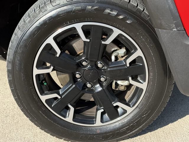 Used 2023 Jeep Renegade Latitude AWD/4WD image 7