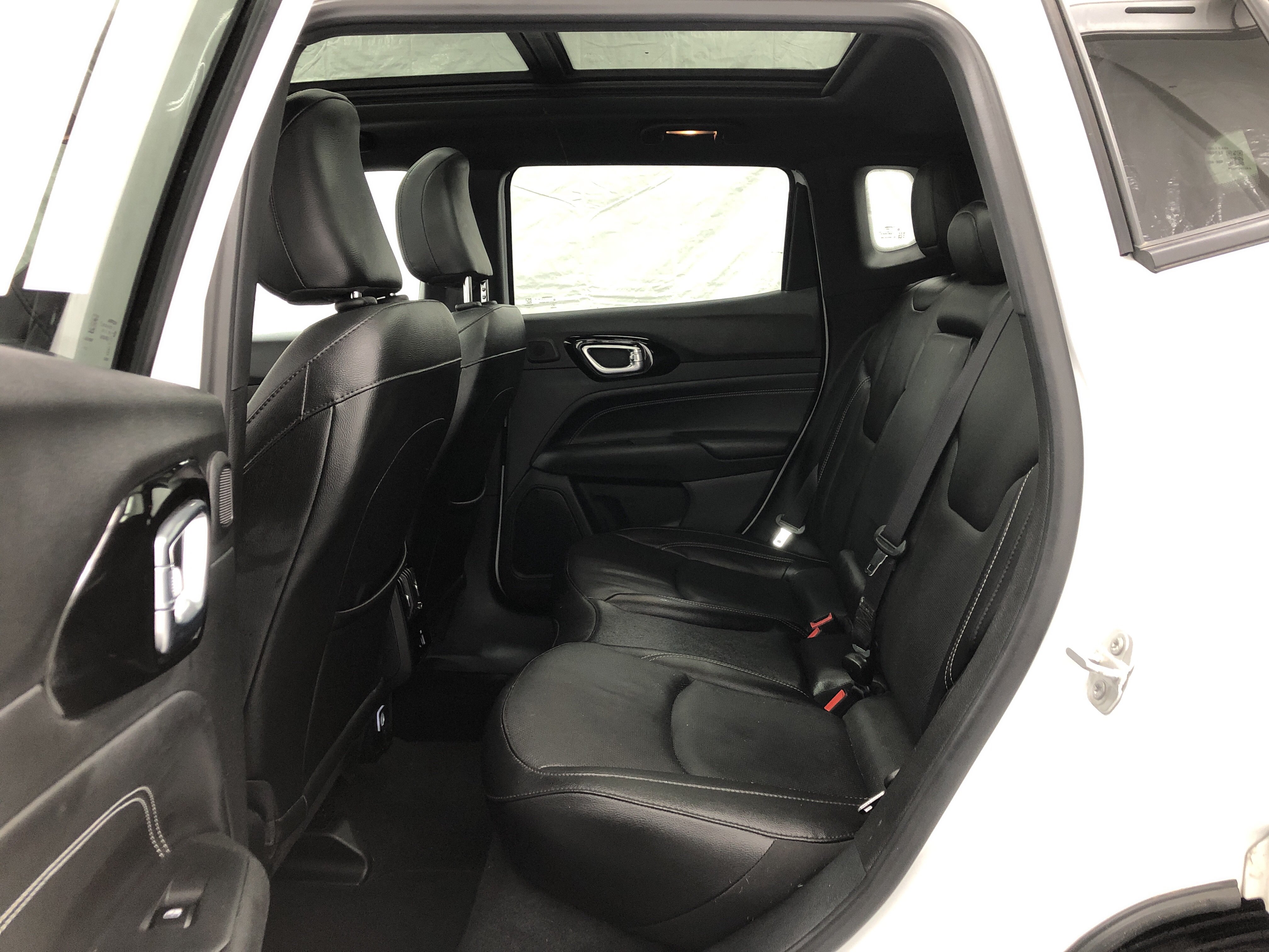 Certified 2024 Jeep Compass Limited w/ High Altitude Package AWD/4WD image 12