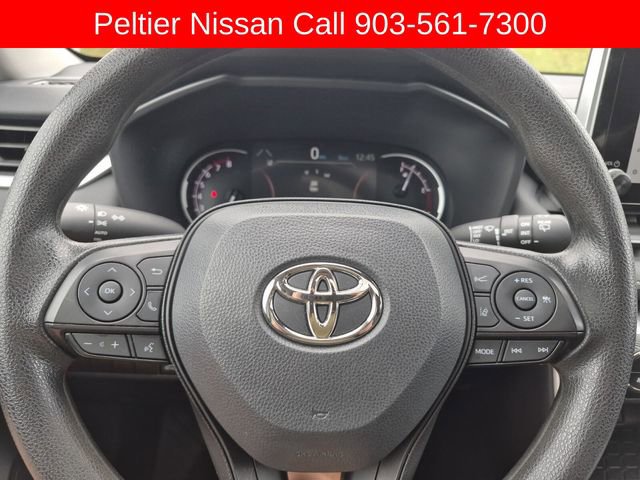 Used 2024 Toyota RAV4 XLE FWD image 29