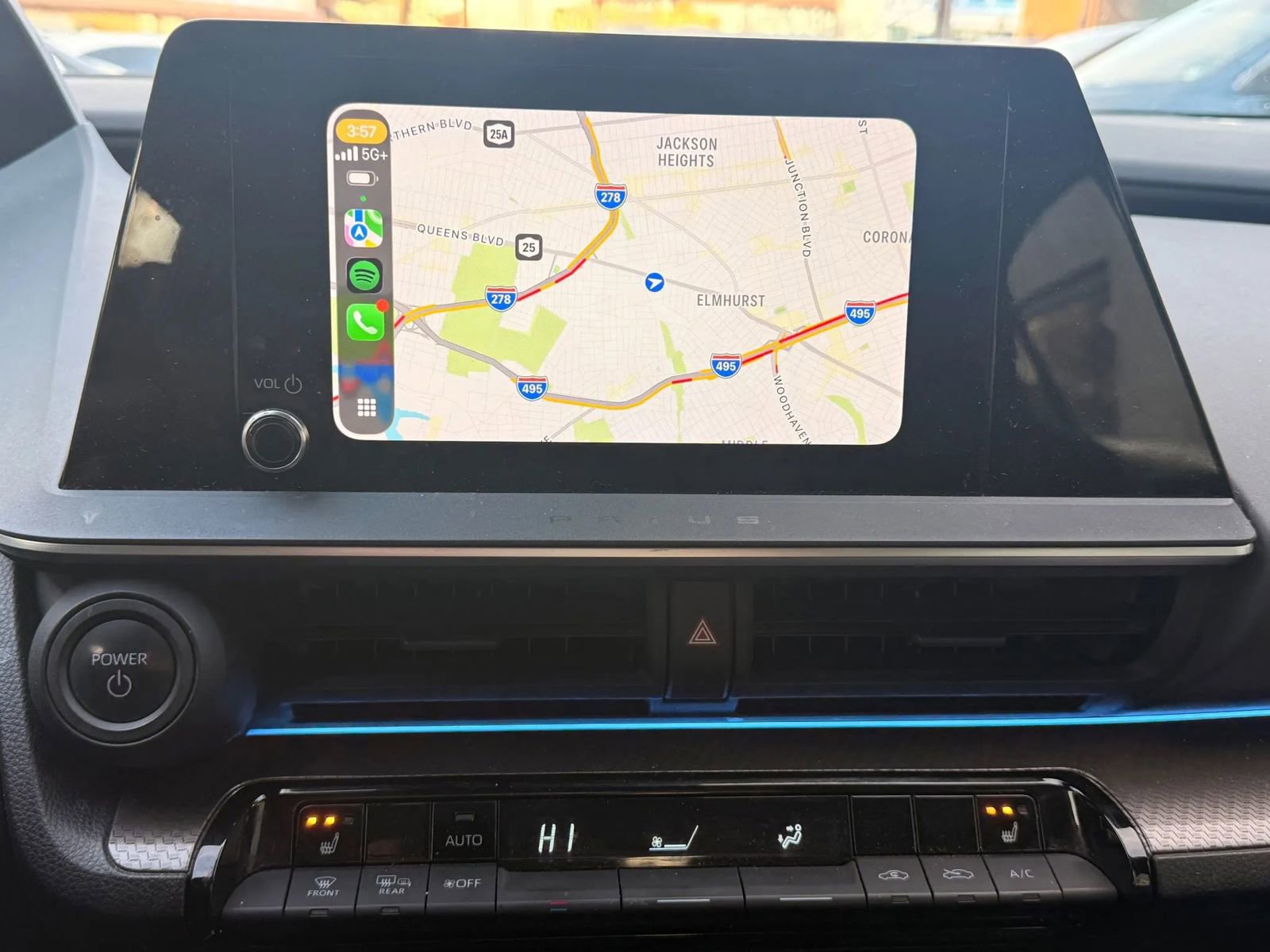 Used 2023 Toyota Prius XLE image 21