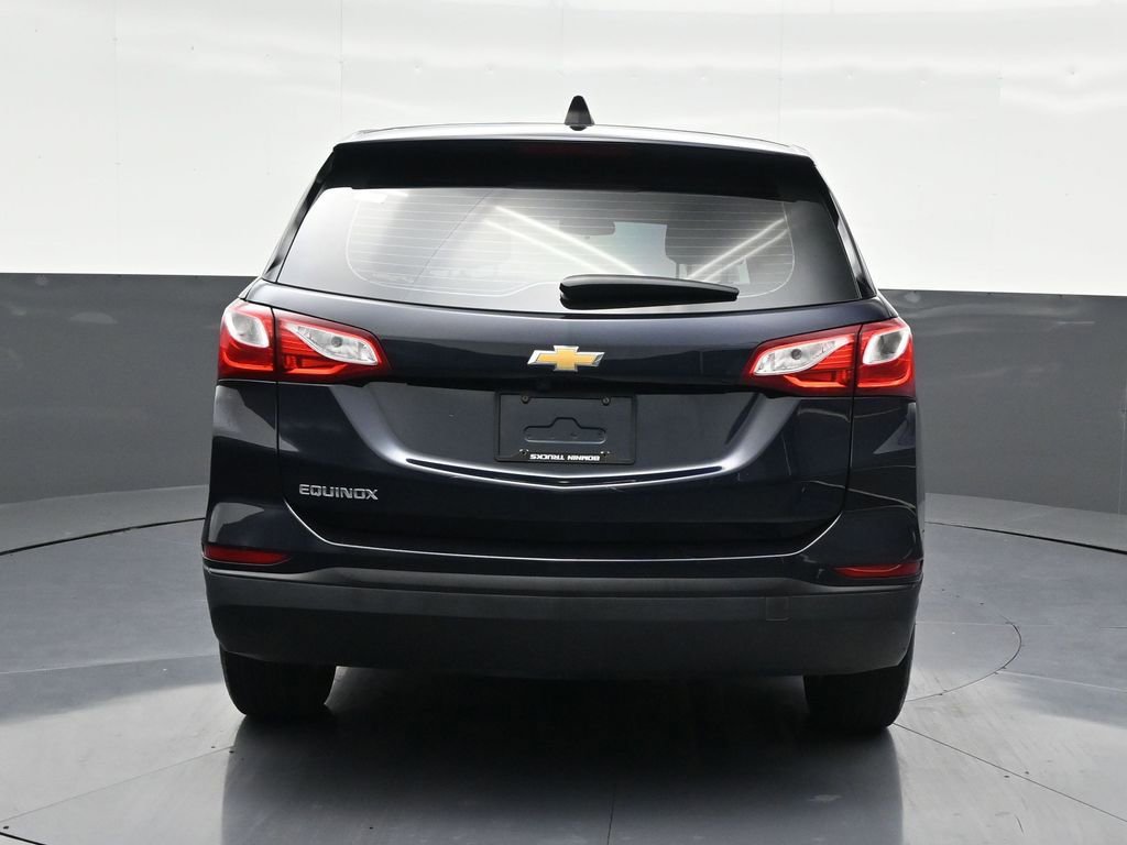 Used 2021 Chevrolet Equinox LS image 4