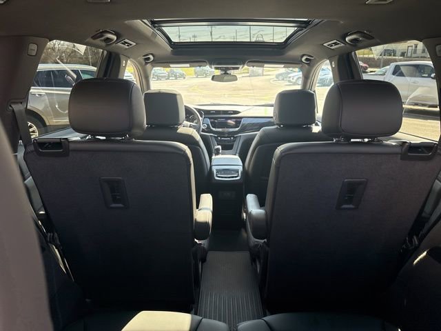 Used 2025 Cadillac XT6 Premium Luxury image 10