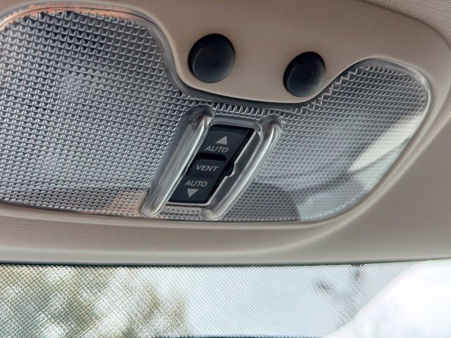Used 2015 Jeep Patriot High Altitude AWD/4WD image 14