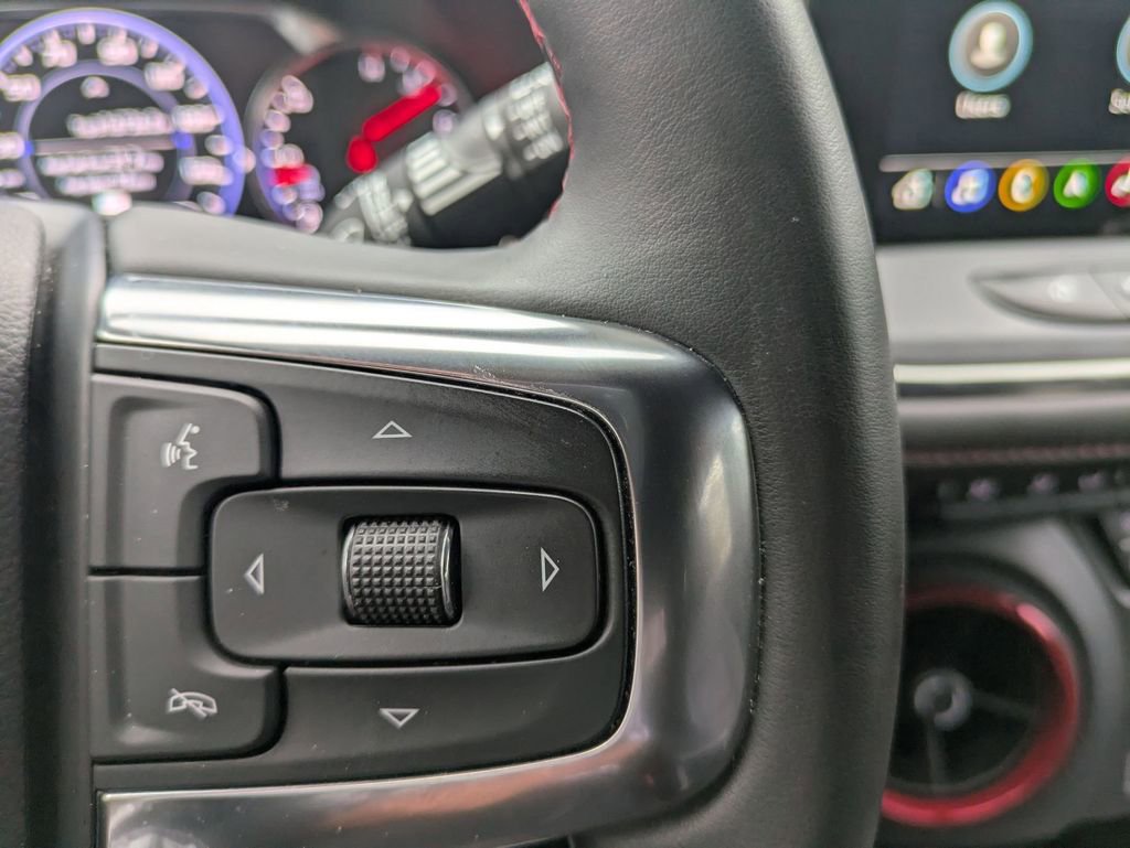 Used 2025 Chevrolet Blazer RS image 18