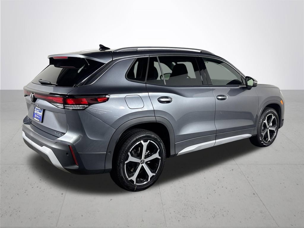 New 2025 Volkswagen Tiguan SE image 6