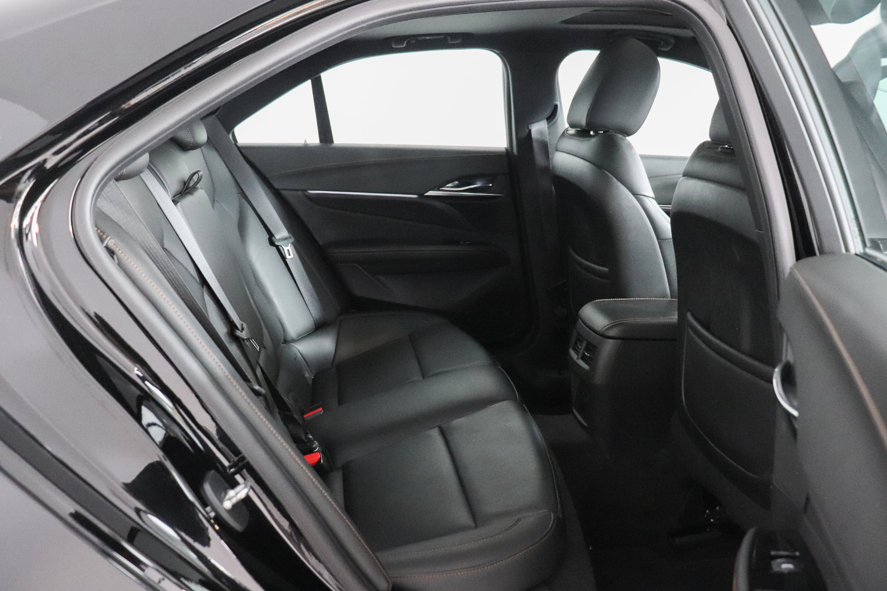 Used 2023 Cadillac CT4 Sport AWD/4WD image 17