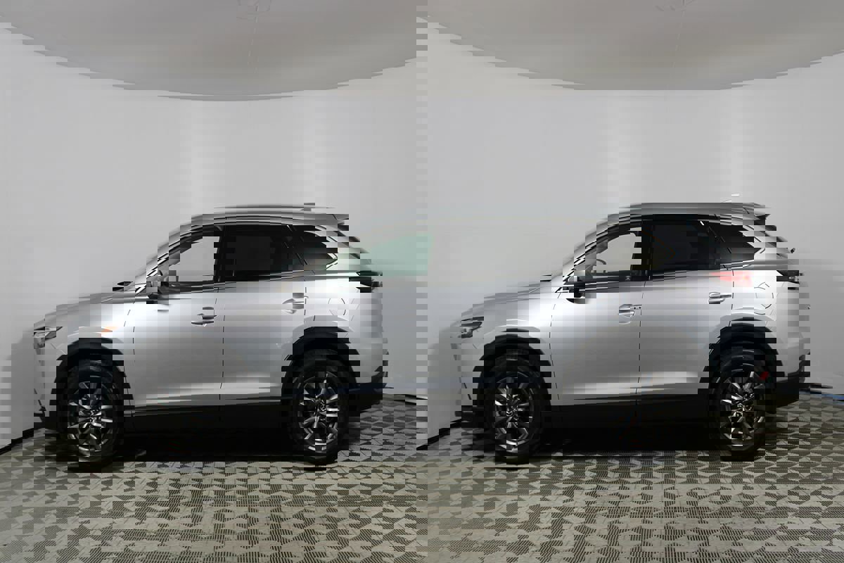 Used 2023 MAZDA CX-9 Touring image 36