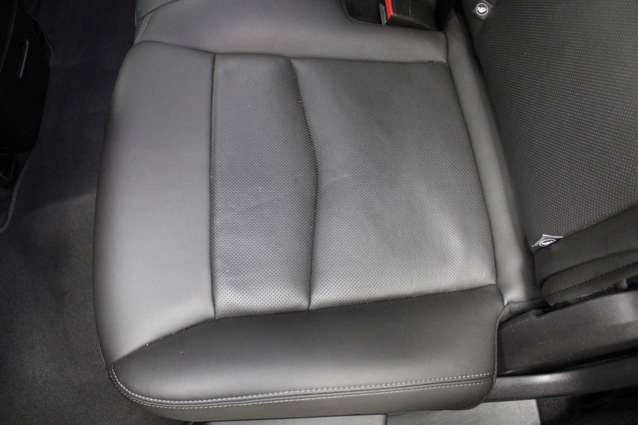 Used 2023 Cadillac XT6 Premium Luxury image 23