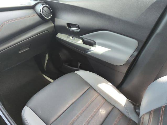 Certified 2021 Nissan Kicks SR w/ SR Premium Package FWD image 23