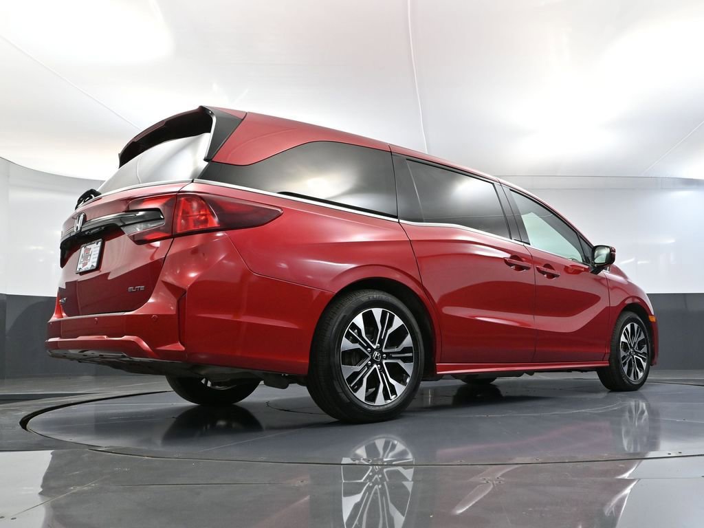 Used 2025 Honda Odyssey Elite image 60