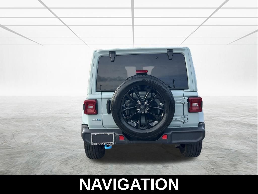Used 2024 Jeep Wrangler Unlimited Sahara AWD/4WD image 6