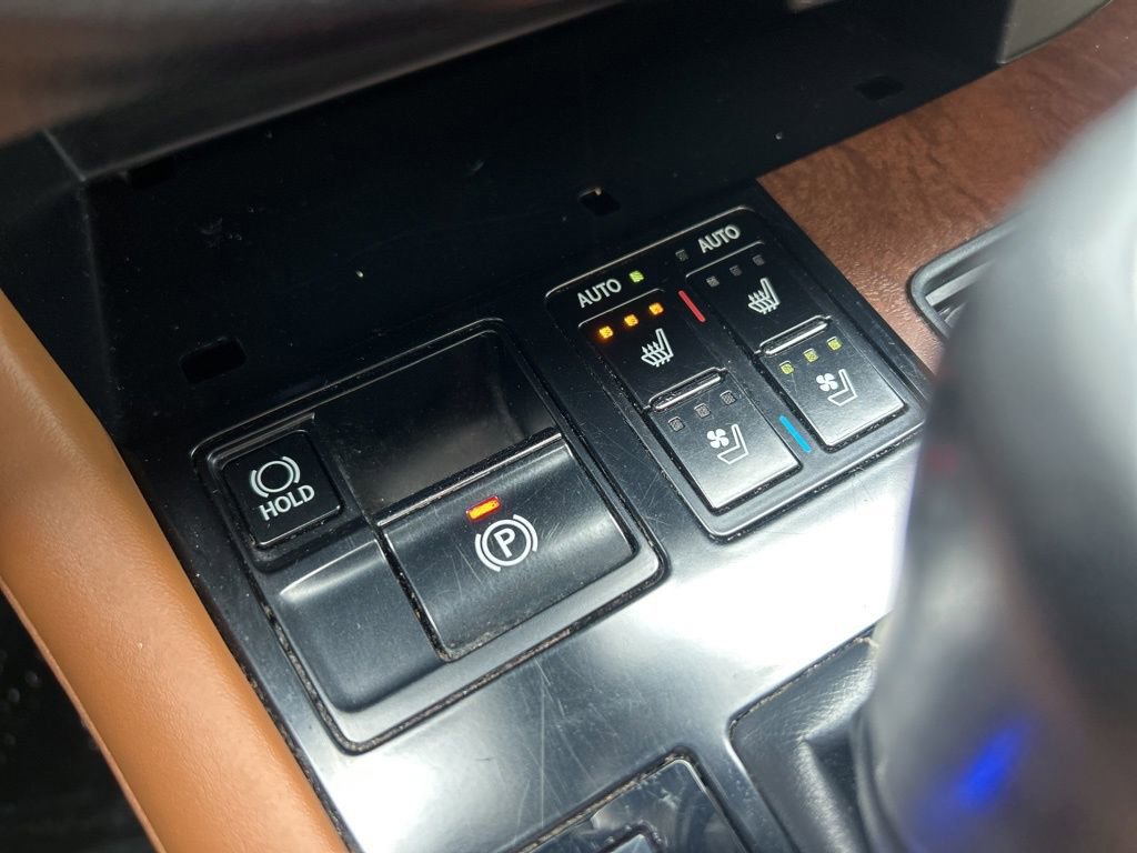 Used 2021 Lexus RX 350L FWD w/ Premium Package image 38