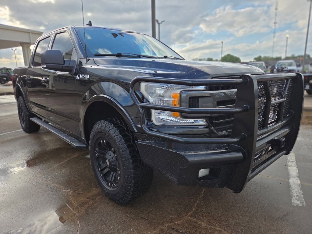 Used 2018 Ford F150 XLT w/ Equipment Group 302A Luxury AWD/4WD image 3