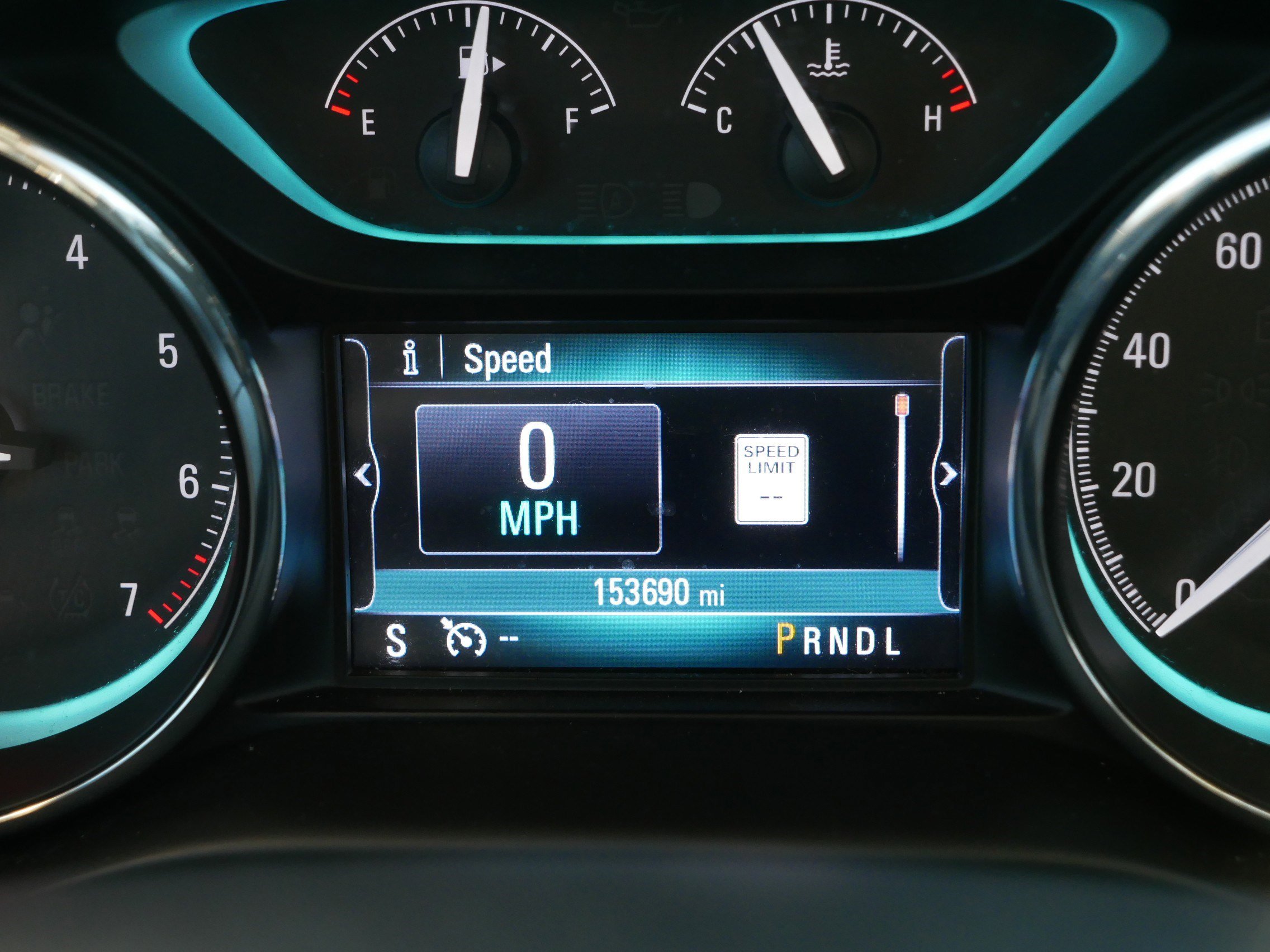 Used 2017 Buick Envision Essence w/ LPO, Cargo Package image 21