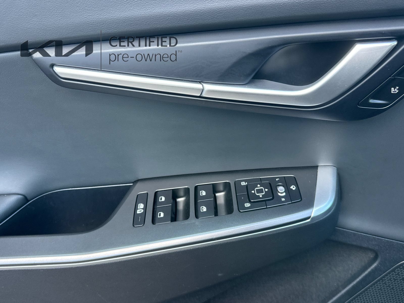 Certified 2024 Kia EV6 Light AWD/4WD image 12