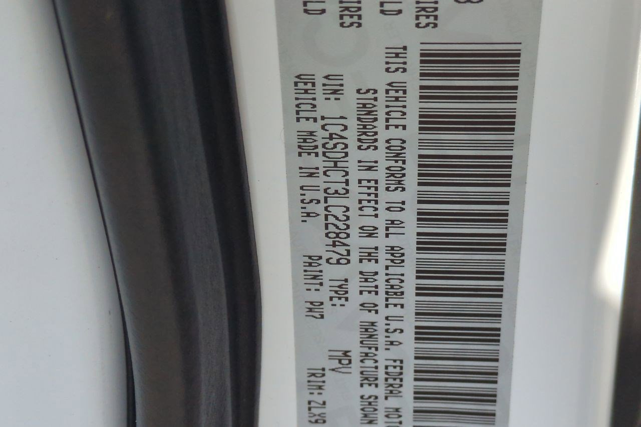 Used 2020 Dodge Durango R/T w/ Blacktop Package RWD image 29