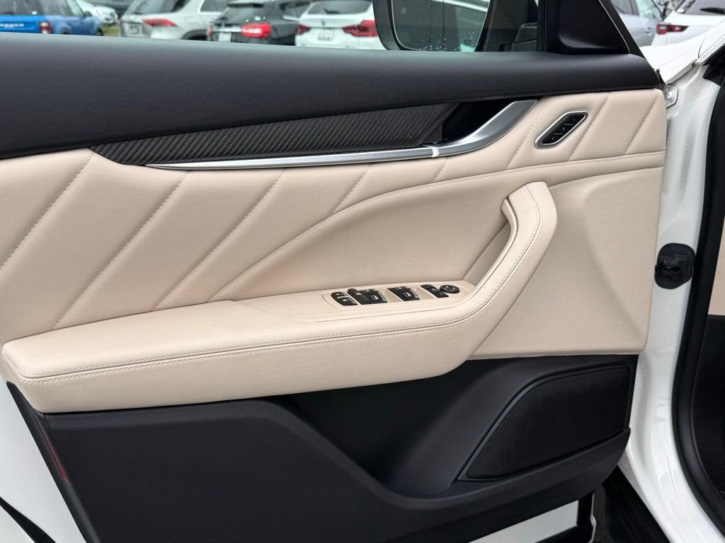 Used 2022 Maserati Levante Modena image 20