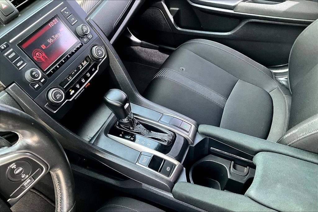 Used 2017 Honda Civic Sport image 11