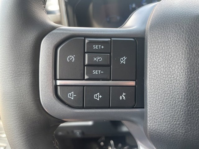 New 2025 Ford F250 Lariat w/ Black Appearance Package image 18