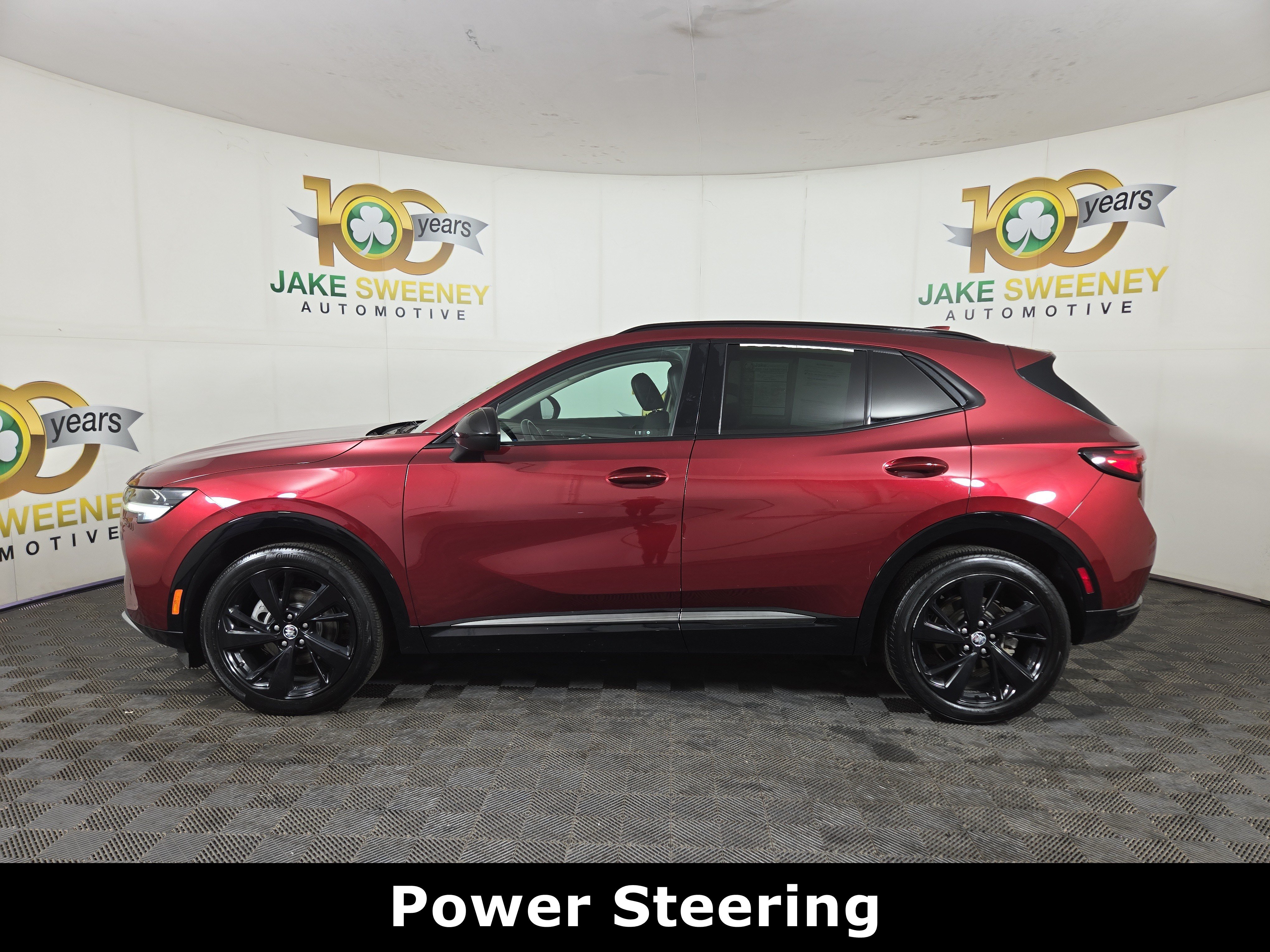 Used 2022 Buick Envision Preferred w/ Sport Touring Package FWD image 4