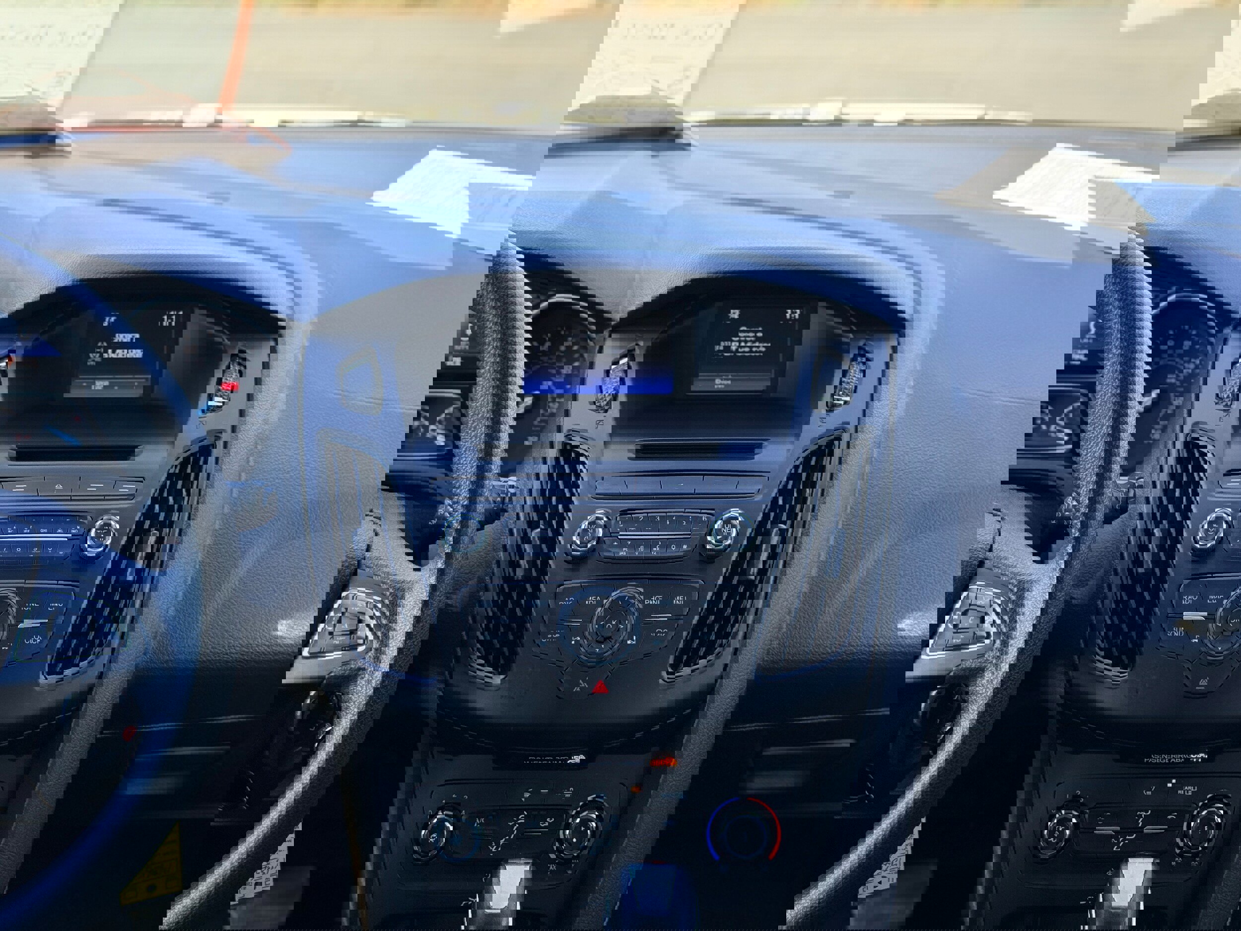 Used 2015 Ford Focus SE image 17