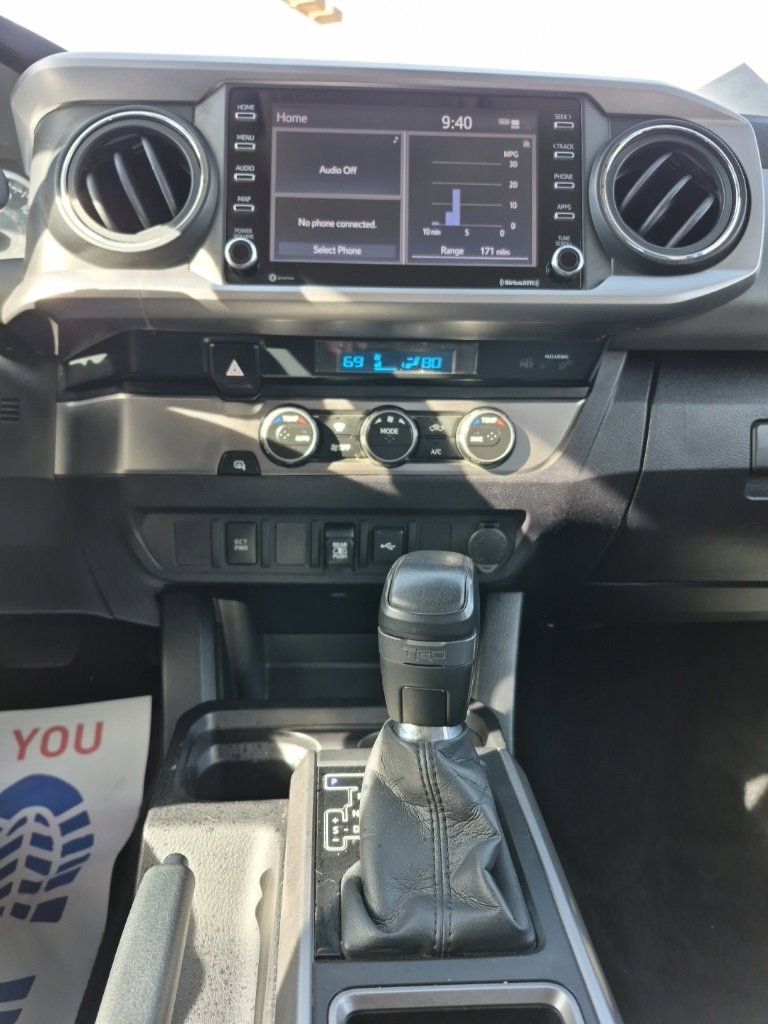 Used 2021 Toyota Tacoma 2WD Double Cab image 33