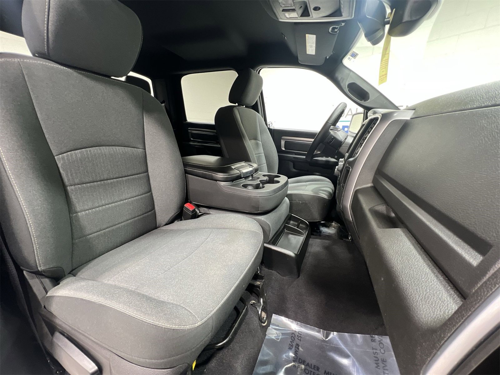 Used 2022 RAM 1500 Classic Warlock image 23