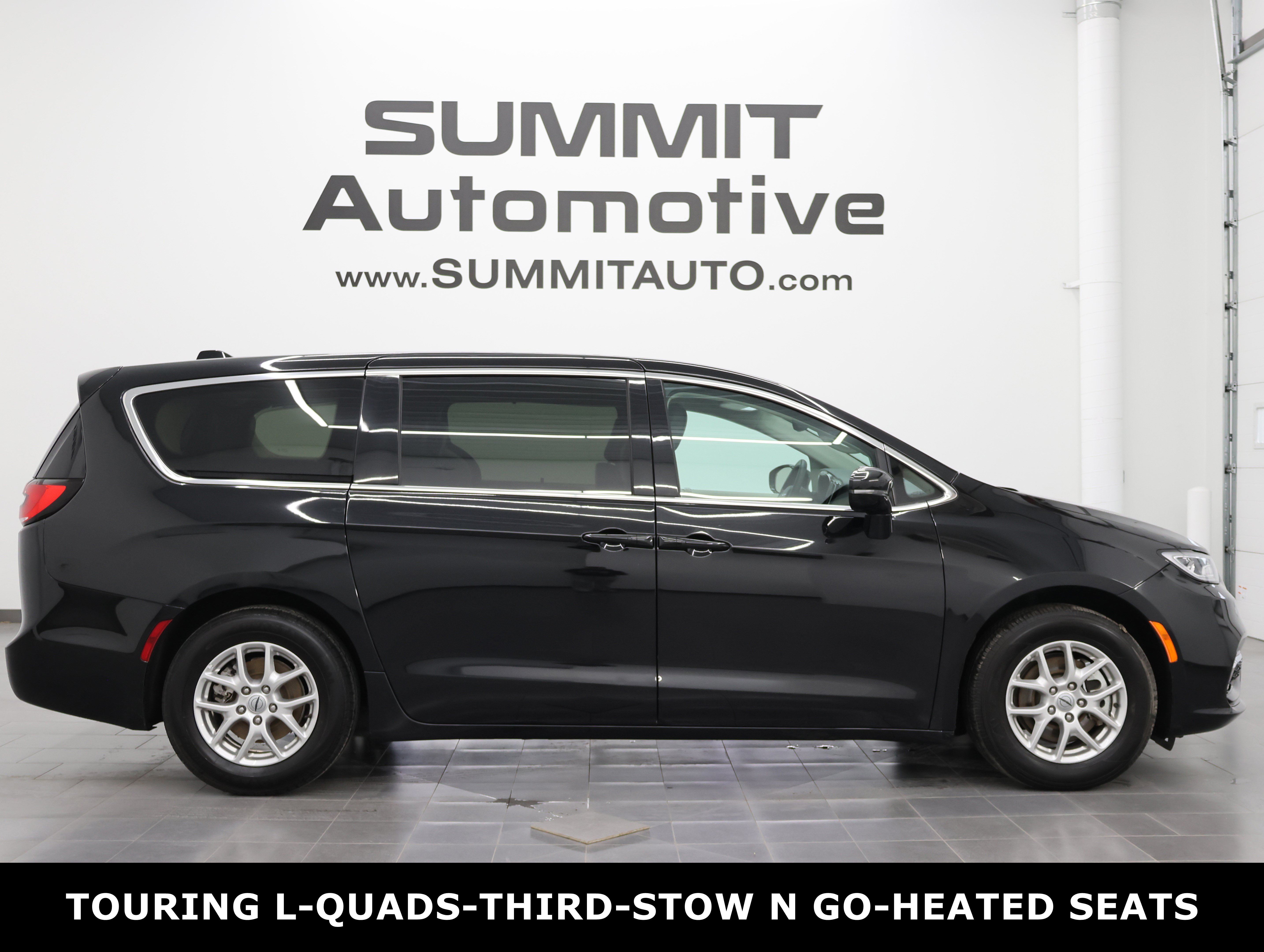 Used 2024 Chrysler Pacifica Touring-L