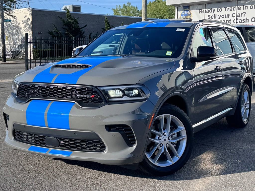 Used 2025 Dodge Durango R/T AWD/4WD image 3
