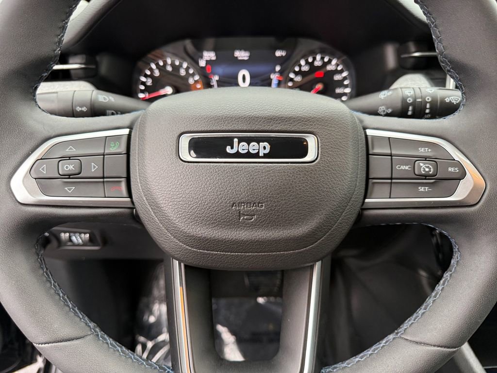Used 2022 Jeep Compass Latitude image 19