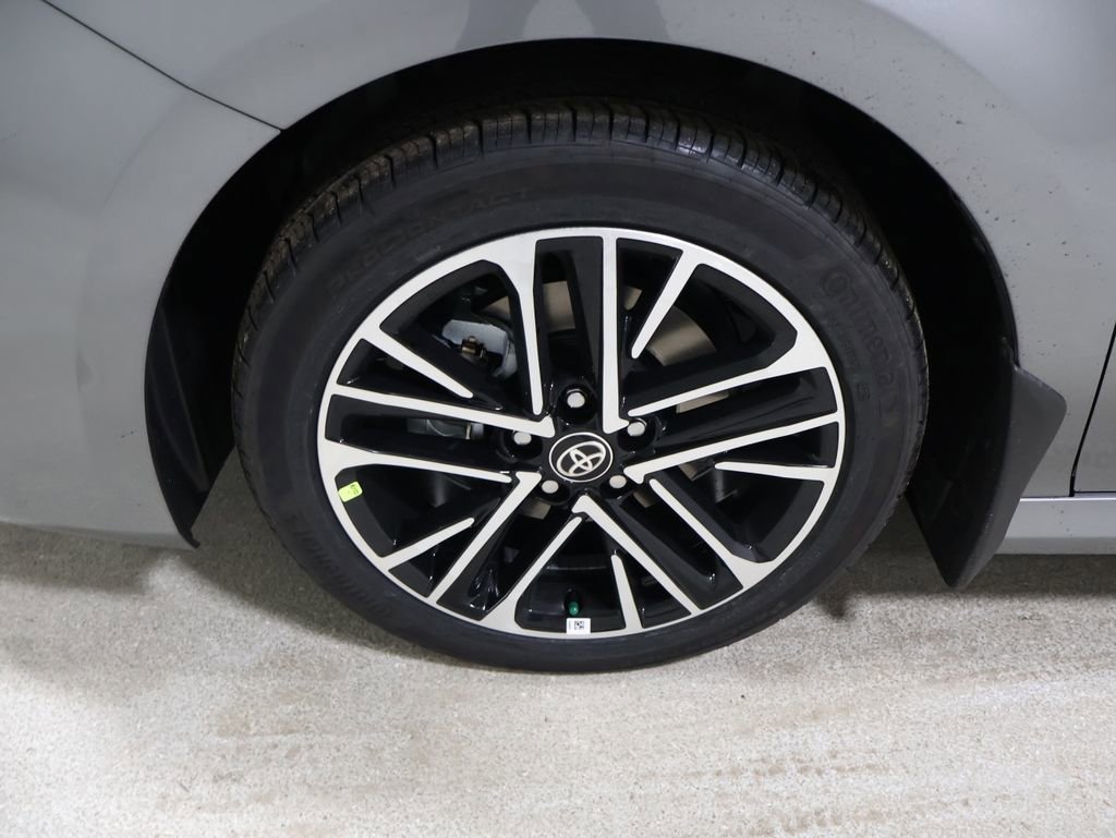 New 2026 Toyota Camry XLE image 8