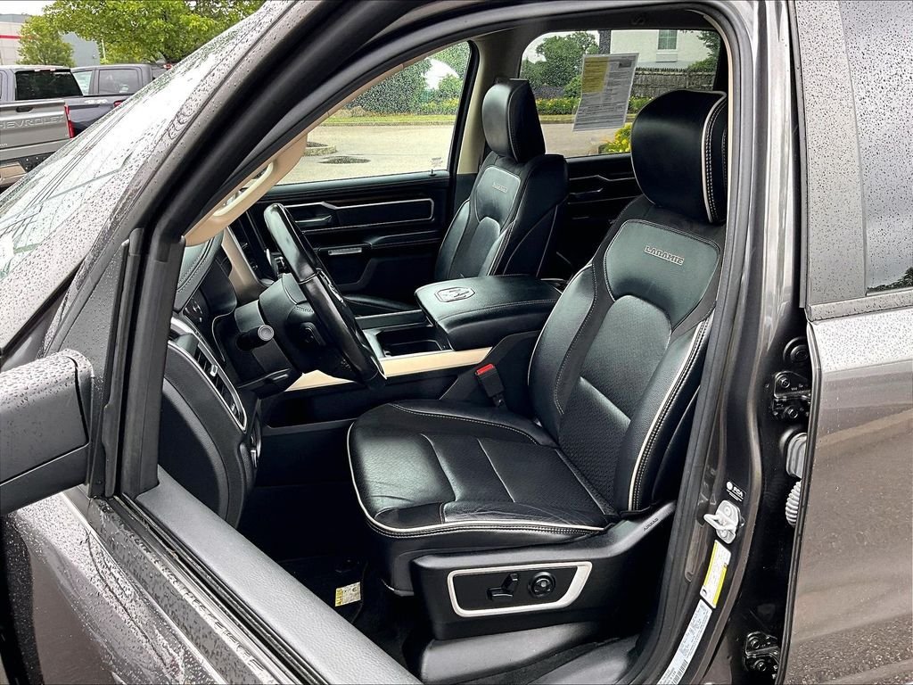Used 2021 RAM 1500 Laramie AWD/4WD image 9