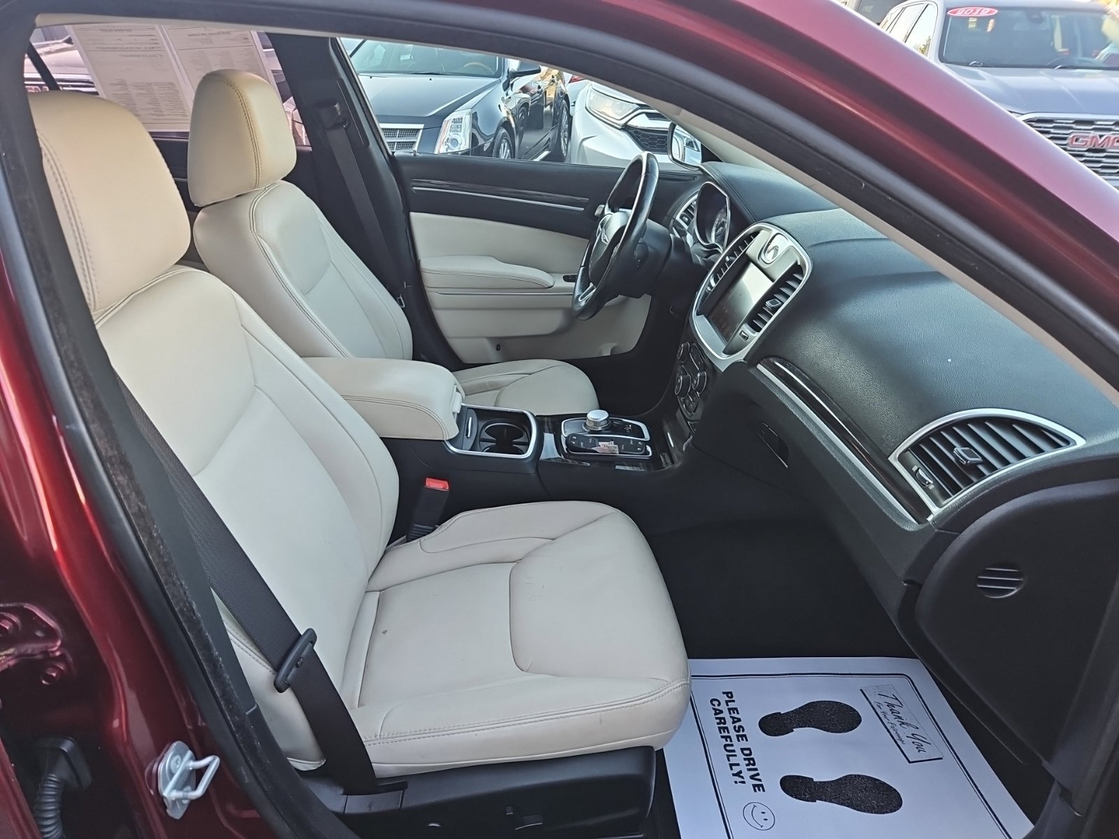 Used 2016 Chrysler 300 Limited RWD image 19