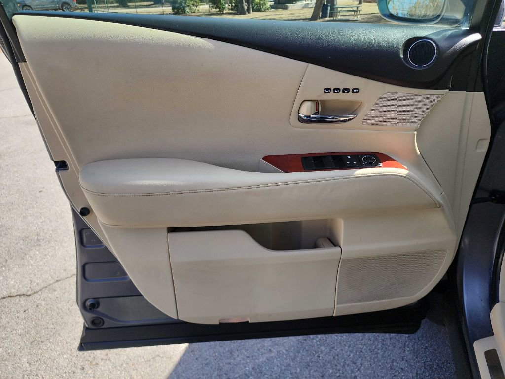 Used 2012 Lexus RX 350 FWD w/ Premium Pkg image 15