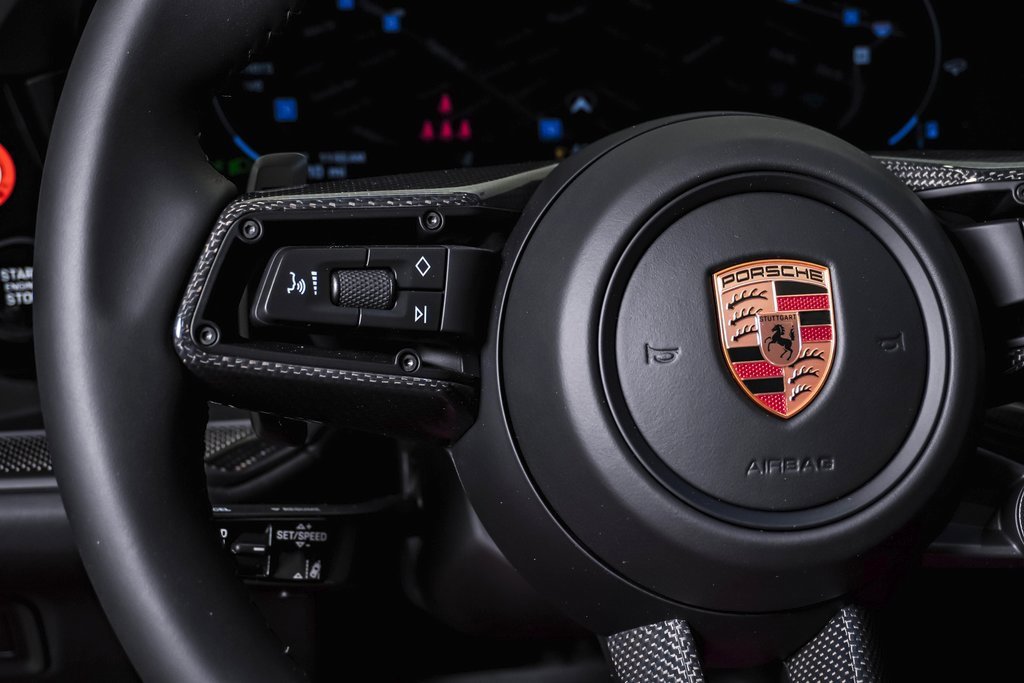 New 2026 Porsche Cayenne GTS image 20