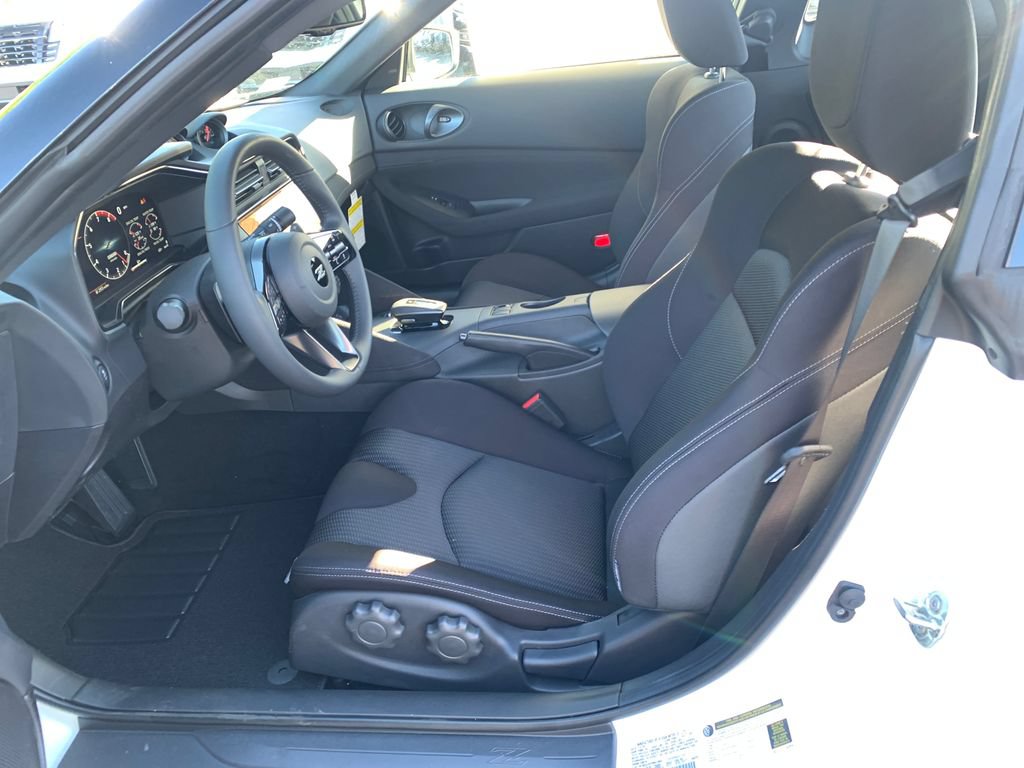 Used 2026 Nissan Z Sport w/ Floor Mat Package RWD image 17