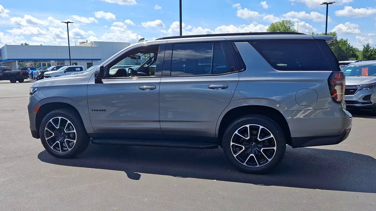 Certified 2021 Chevrolet Tahoe RST w/ Luxury Package AWD/4WD image 8