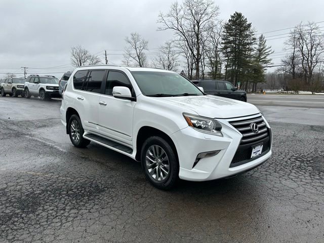 Used 2016 Lexus GX 460 Luxury w/ Preferred Accessory Package image 8
