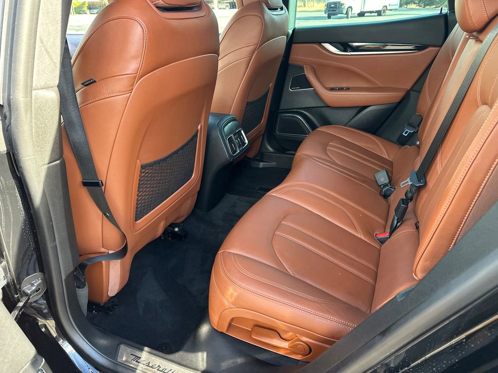 Used 2021 Maserati Levante GranSport image 19