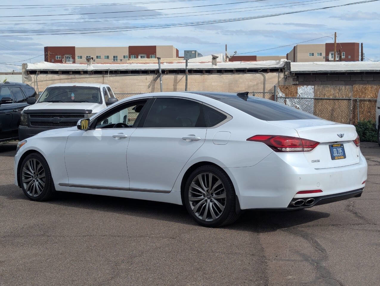 Used 2015 Hyundai Genesis 5.0 image 5