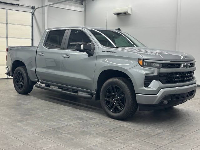New 2026 Chevrolet Silverado 1500 RST w/ Dark Appearance Package