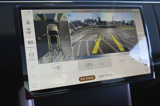 New 2026 Land Rover Range Rover SE image 19