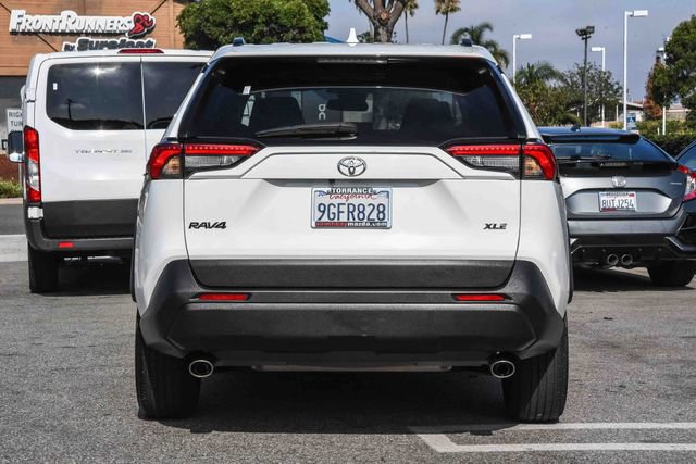 Used 2023 Toyota RAV4 XLE FWD image 7