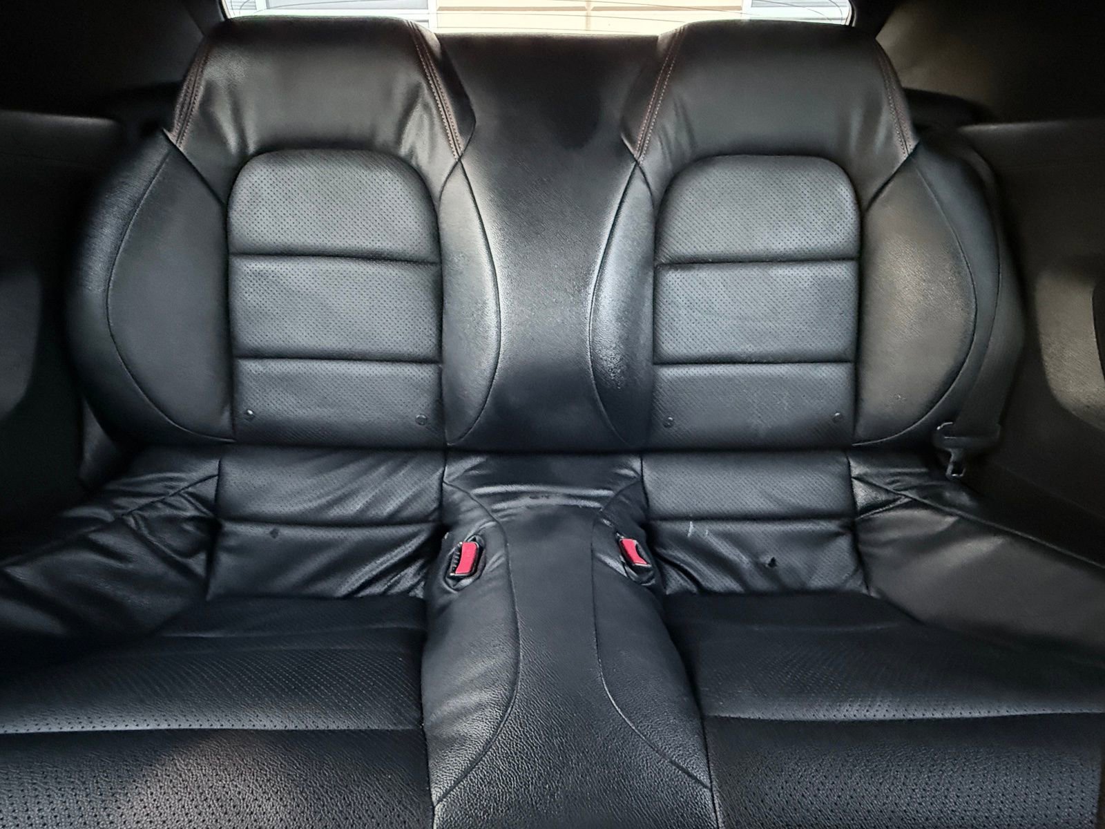 Used 2016 Ford Mustang Convertible image 31