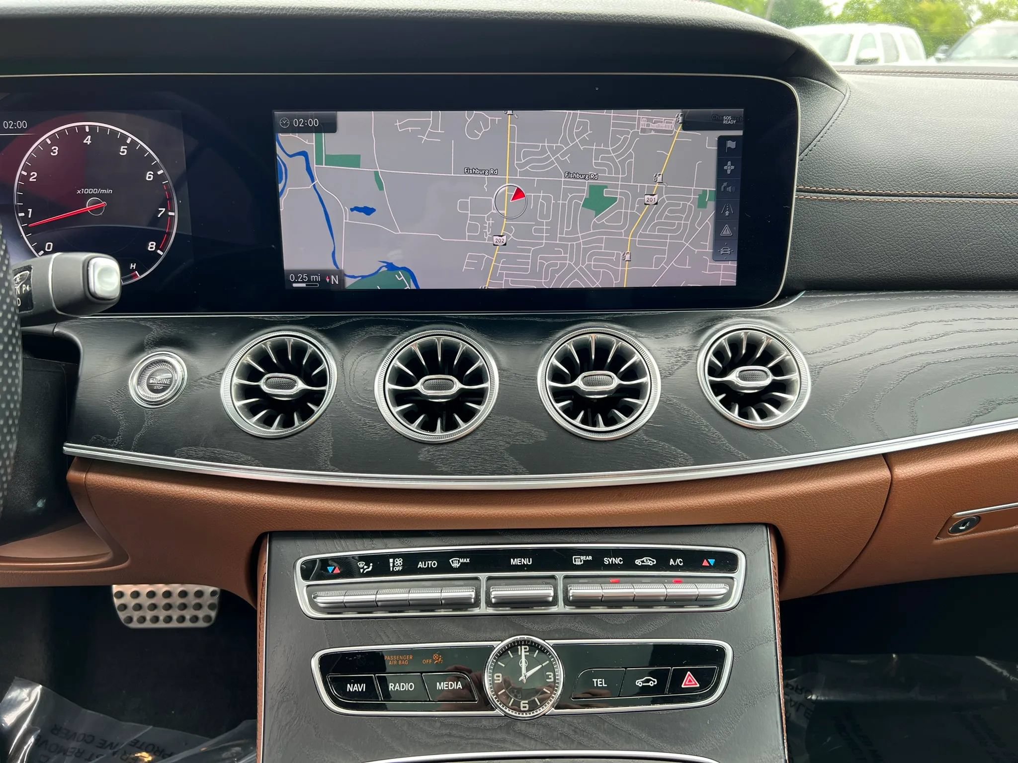Used 2018 Mercedes-Benz E 400 4MATIC Coupe image 14