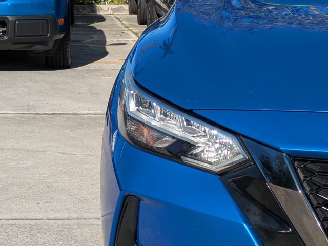 Used 2022 Nissan Sentra SR w/ Electronics Package image 9